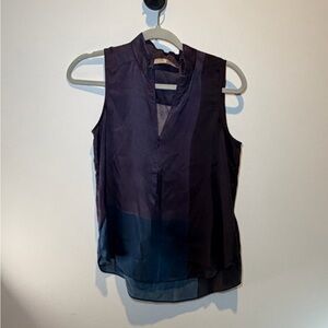 Go Silk Sleeveless Top in Black and Blue